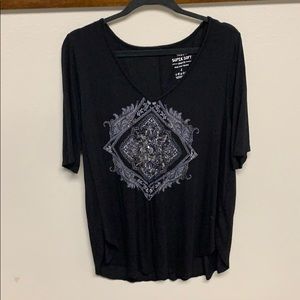 Black super soft tee